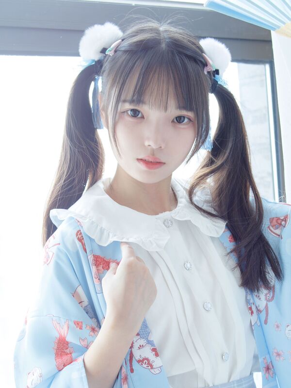  森萝财团写真 JKFUN-027 花里胡哨的民宿 5D白丝 默陌