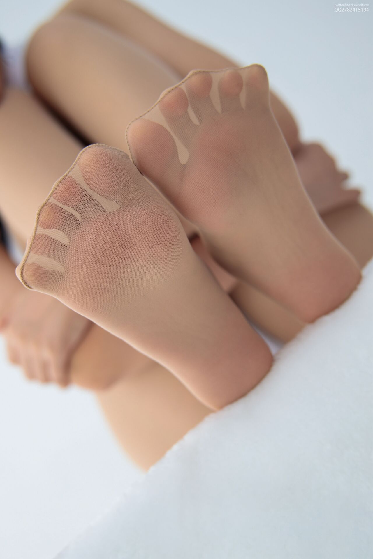 丝袜美腿预览图